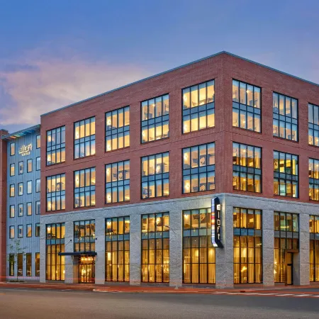 Aloft Portland Downtown Waterfront ME