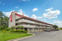 Red Roof Inn Durham - Duke University Medical Center - Parkering