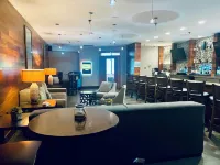 DoubleTree by Hilton Atlantic Beach Oceanfront - Bares