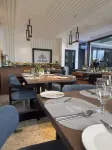 The Thribeka International Hotel - Desayuno