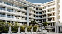 The Flag Hotel Marbella, Estepona Adult Recommended - parking