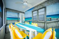 Mim's Cottage by the C 3 Bedroom Cottage by RedAwning - Villas