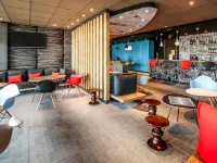 Ibis Niort Est Mendès France - Quầy Bar