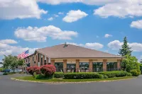 Quality Inn Grand Rapids South-Byron Center - 2-Star