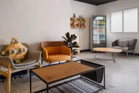Hotel Estancias VIVE MX Cuauhtemoc, Trademark by Wyndham - 2-Star
