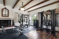 Arizona Inn - Gym