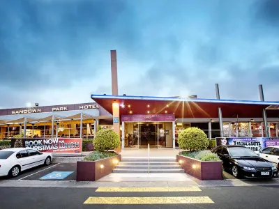 Nightcap at Sandown Park Hotel Hotels near Meduno Drive Reserve