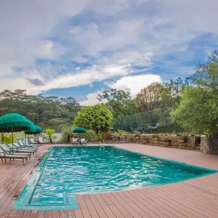 Hunas Falls Hotel