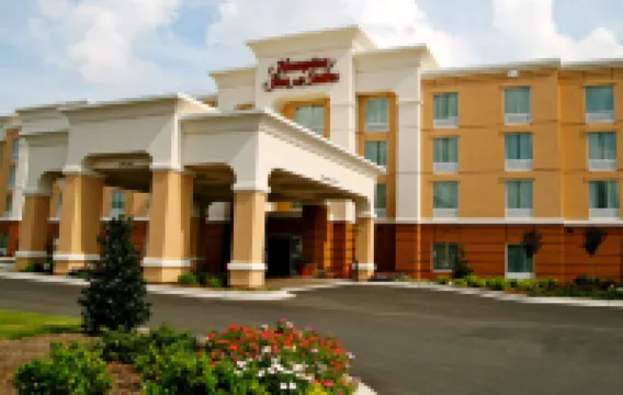 Hampton Inn & Suites Scottsboro Отели в г. 