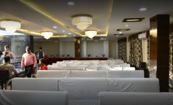 OYO 60291 Hotel Siddhi Vinayak