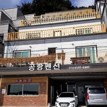 Ulleungdo Ulleung Airport Pension Отели в г. Уллын