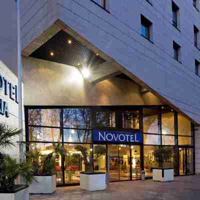 Novotel Atria Nîmes Centre Hotel Exterior