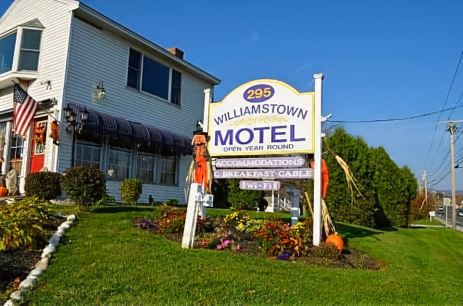 Williamstown Motel