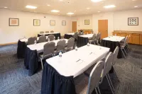 Holiday Inn Express & Suites Detroit - Utica Hôtels à : Utica