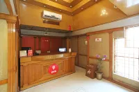 Hotel Amrit Regency