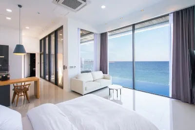 Pohang Mersong Pool and Spa Hotels near Guryongpo Beach