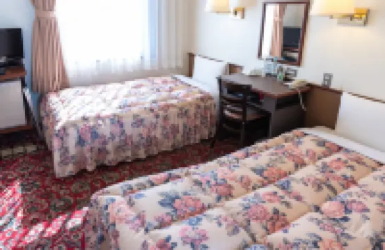 Daily Hotel Mizuhodai โรงแรมใน