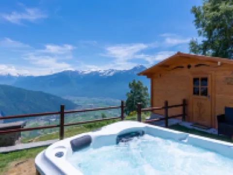 La Tana del Lupo Hotels in Sorico