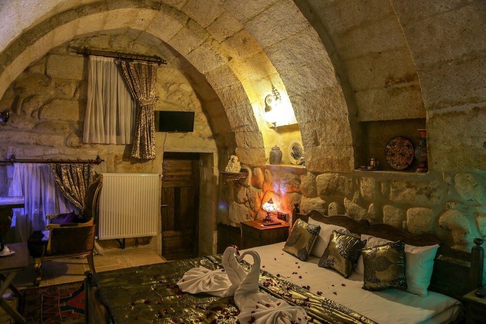 Goreme Palace Cave Suites