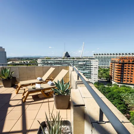 Innside Valencia Oceanic