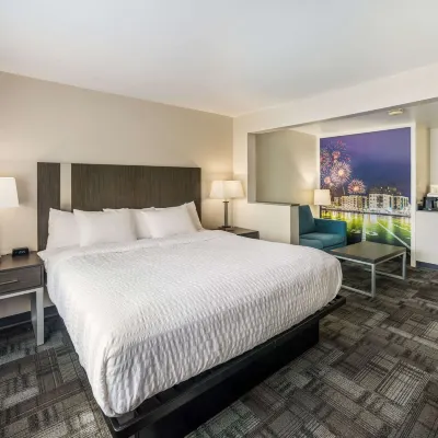 AmericInn by Wyndham Green Bay Near Stadium Hotels near Shopko Hall
