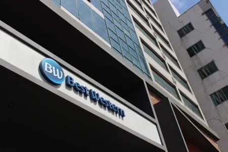 Best Western Jeju Hotel Отели рядом с достопримечательностью «Chilsungro Shopping Town»