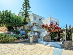 Captivating 3-bed Apartment in Heraklio