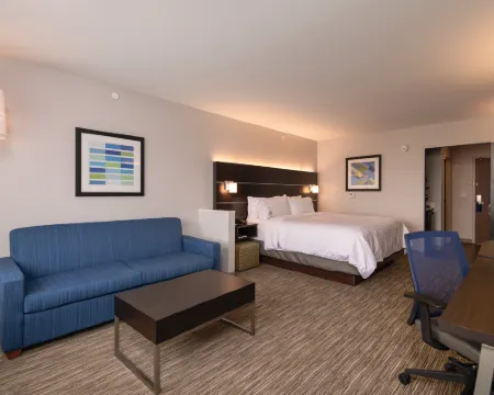 Holiday Inn Express & Suites TULSA DOWNTOWN by IHG Hotels in Tulsa