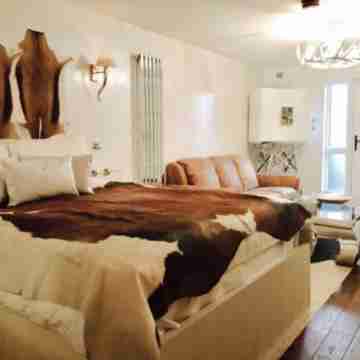 Who'd A Thought It Rooms