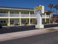 Studio 1 Motel Отели в г. 