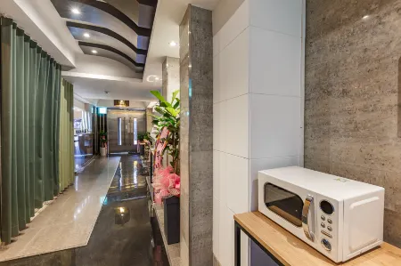 Iksan Hotel the Bridge Отели в г. Иксан