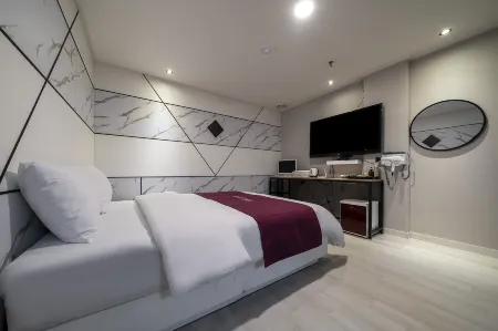 Goyang Hwajeong Plaza