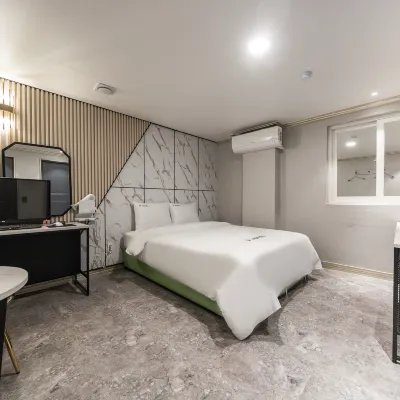 Paju Bongilcheon S Hotel dekat Pom Bensin Munbong