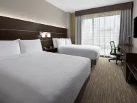 Holiday Inn Express & Suites WOODSIDE LAGUARDIA AIRPORT by IHG Hotels near Elmhurst