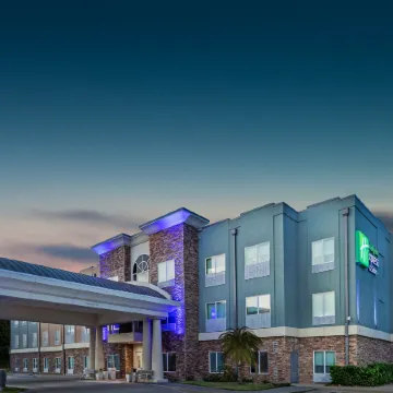 Holiday Inn Express & Suites ROCKPORT - BAY VIEW by IHG