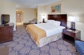 Holiday Inn Express & Suites Grand Island