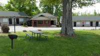 Kentucky Lake Inn Hotels in Marshall County