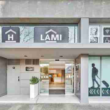 Hostal Lami Hotel Exterior