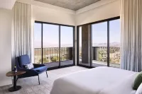 Adero Scottsdale Resort, Autograph Collection Hotels in Fountain Hills