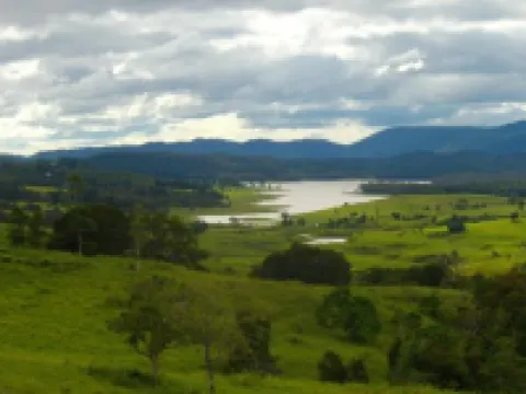 Tinaroo Sunset Retreat