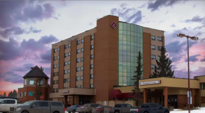 The Glenmore Inn & Convention Centre Hotels near Laser Quest - Calgary