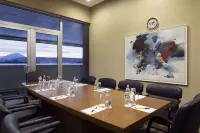 Ramada by Wyndham Podgorica - Business