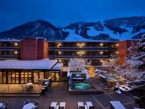 Aspen Square Condominium Hotel