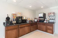 Econo Lodge Harrisburg - Southwest of Hershey Area - sarapan