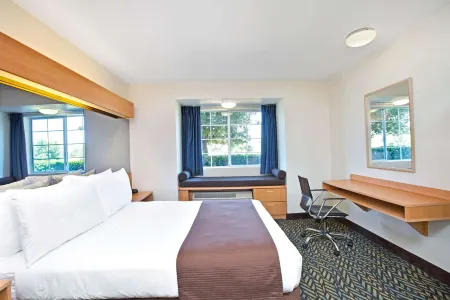 Microtel Inn & Suites by Wyndham Morgan Hill/San Jose Area
