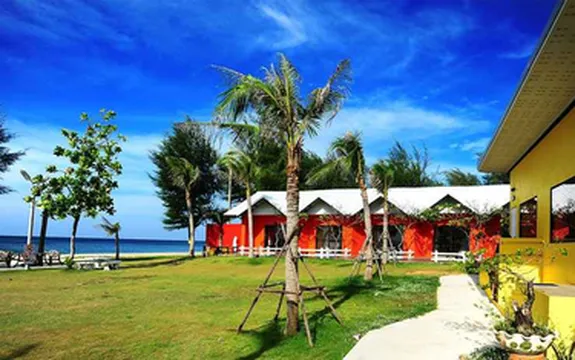 รูปภาพของBurapa Beach Resort Chaolao