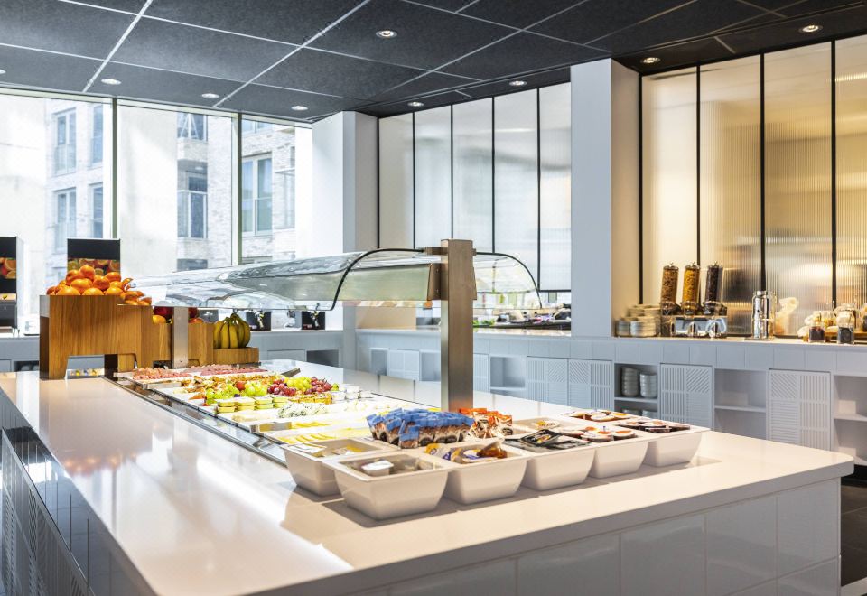 3. 트라이브 암스테..