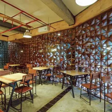 J Hotel Kuta
