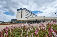 Crowne Plaza Reading East Hotel berhampiran Earley