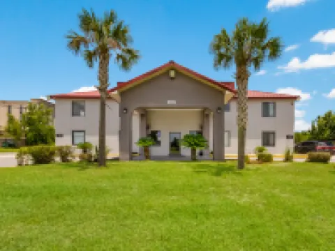 Red Roof Inn Crestview Hotels in Crestview